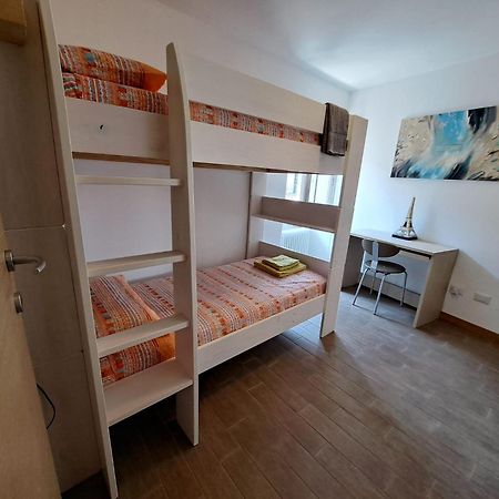 La Casa Di Mario Apartment Perledo Bagian luar foto