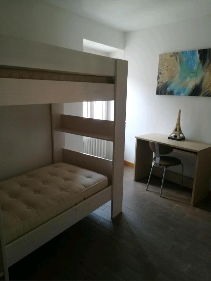 La Casa Di Mario Apartment Perledo Bagian luar foto