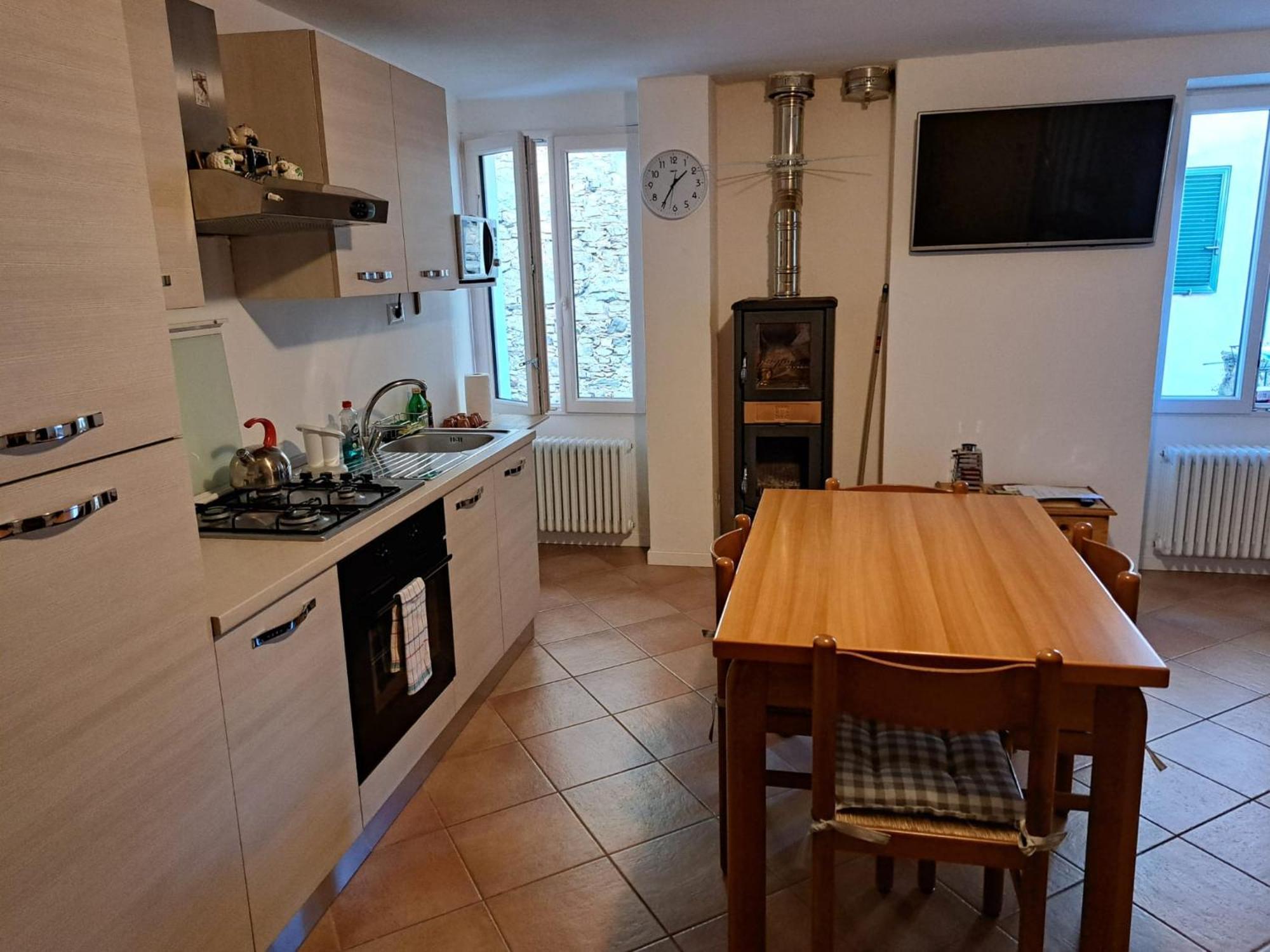 La Casa Di Mario Apartment Perledo Bagian luar foto